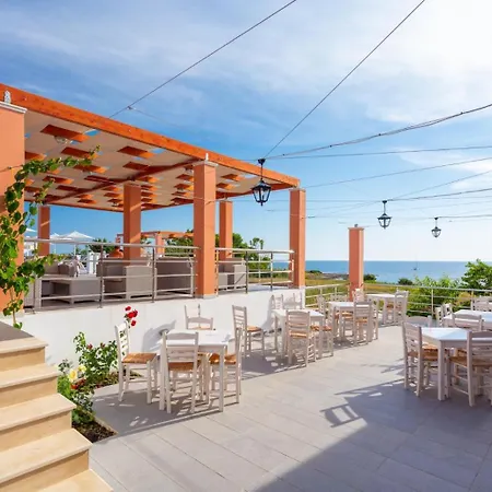 Maria House Villa *