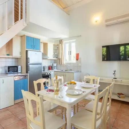 Maria House Villa *